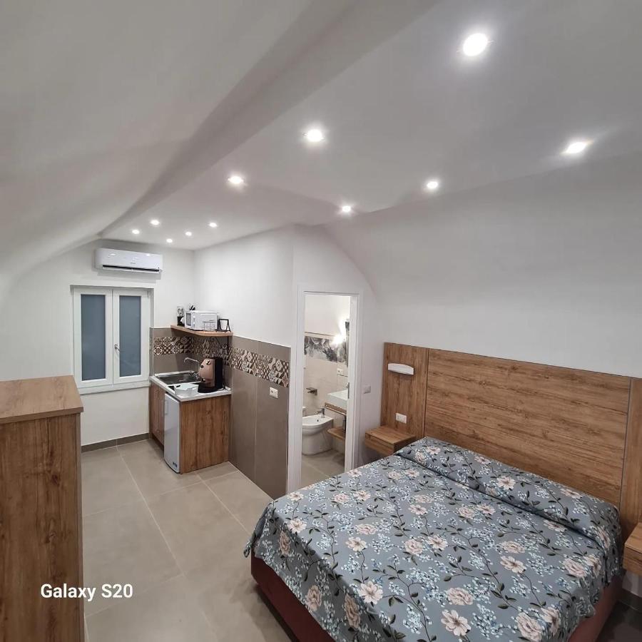 Residenza Nascari Al Plebiscito Hotel Napoli Ngoại thất bức ảnh