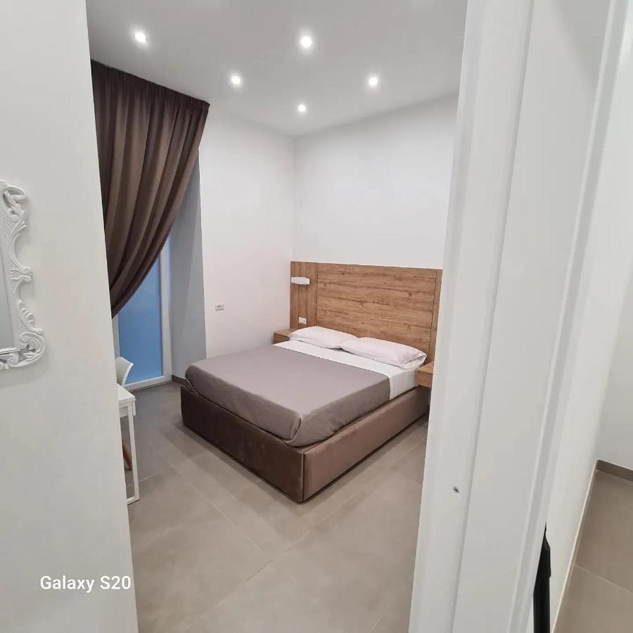Residenza Nascari Al Plebiscito Hotel Napoli Ngoại thất bức ảnh