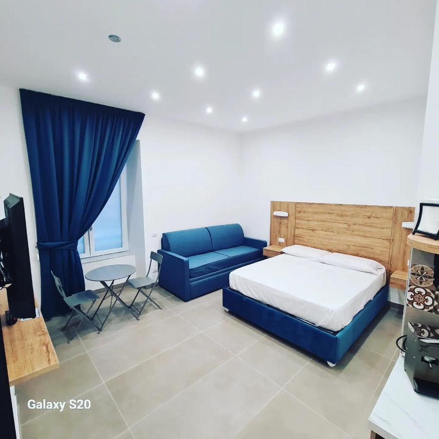 Residenza Nascari Al Plebiscito Hotel Napoli Ngoại thất bức ảnh