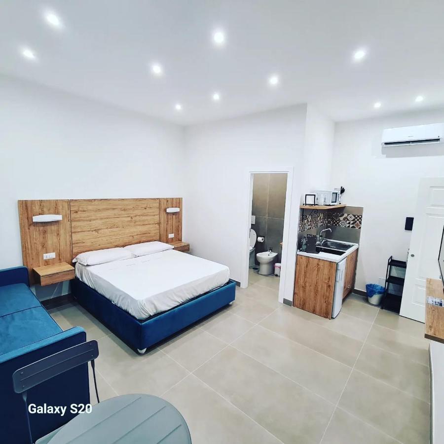 Residenza Nascari Al Plebiscito Hotel Napoli Ngoại thất bức ảnh